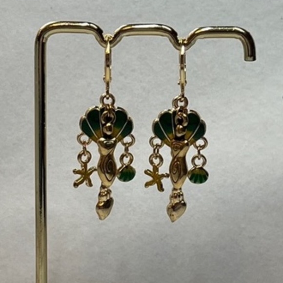 “Birth of Venus" Aphrodite Greek Mythology Goddess Handmade Earrings Seashells - Picture 7 of 14